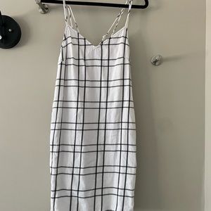 Oak and Fort Slip Dress size small